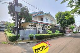Hunian Mewah LB 220m2 Siap Huni Desain Elegan di Sektor 9-Bintaro, Tangerang Selatan Hunian Mewah LB 220m2 Siap Huni Desain Elegan di Sektor 9-Bintaro, Tangerang Selatan