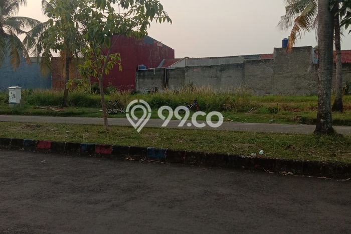 Tanah Komersial Dijual di Pinang Tangerang 300m2 Tanah Komersial Dijual di Pinang Tangerang 300m2