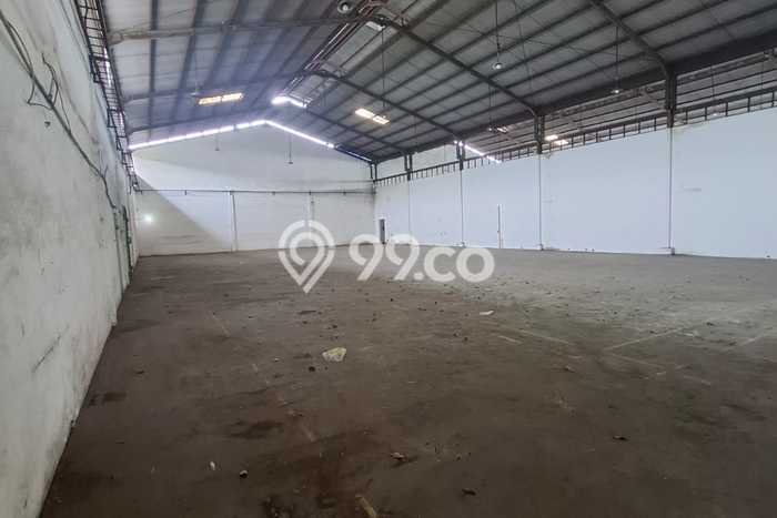 Unit Gudang Tersedia di Batu Ceper Spesifikasi LB 1500m2 Unit Gudang Tersedia di Batu Ceper Spesifikasi LB 1500m2