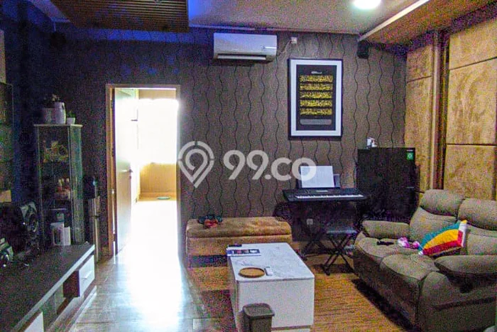 Ruko Dijual di Jakarta Barat LT 75m2 & LB 237m2 Lokasi Terbaik! Ruko Dijual di Jakarta Barat LT 75m2 & LB 237m2 Lokasi Terbaik!