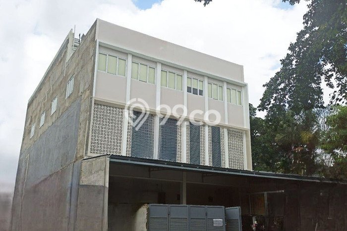 Kantor Dijual di Prime Area Jakarta Barat Luas 1600m2 Kantor Dijual di Prime Area Jakarta Barat Luas 1600m2