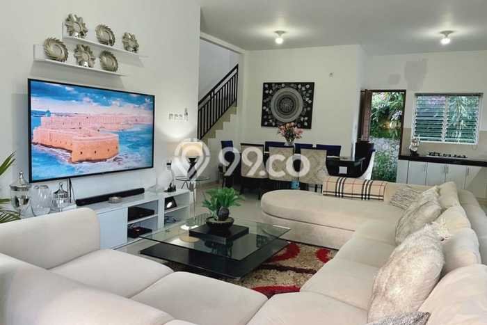 Hunian Elit LB 250m2 Siap Huni Desain Elegan di Umalas, Badung Hunian Elit LB 250m2 Siap Huni Desain Elegan di Umalas, Badung