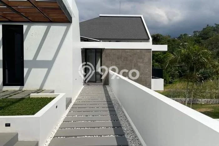 Rumah Mewah Akses Mudah di Tabanan Rumah Mewah Akses Mudah di Tabanan