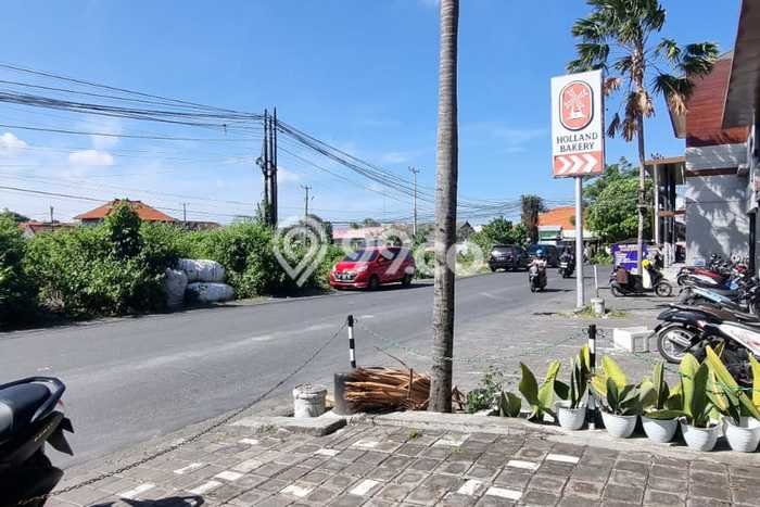 Ruko Dijual di Prime Area Badung Luas 352m2 Ruko Dijual di Prime Area Badung Luas 352m2