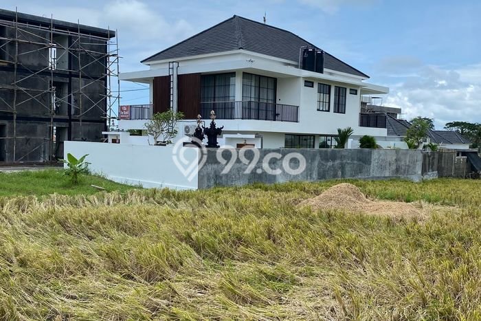 Lahan untuk Disewa di Badung Luas 2000m2 Lahan untuk Disewa di Badung Luas 2000m2