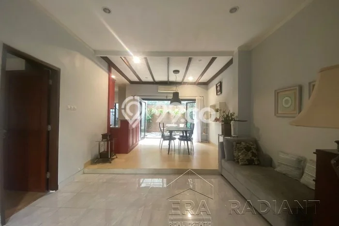 Rumah Elit Modern Tanpa Renovasi di Sektor 9-Bintaro Tangerang Selatan Rumah Elit Modern Tanpa Renovasi di Sektor 9-Bintaro Tangerang Selatan