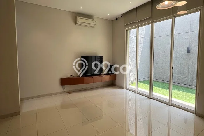 PROPERTI UNGGULAN! Rumah di , 3 KT, Area Premium, Luas 144m2m² Bangunan 160m2m² PROPERTI UNGGULAN! Rumah di , 3 KT, Area Premium, Luas 144m2m² Bangunan 160m2m²