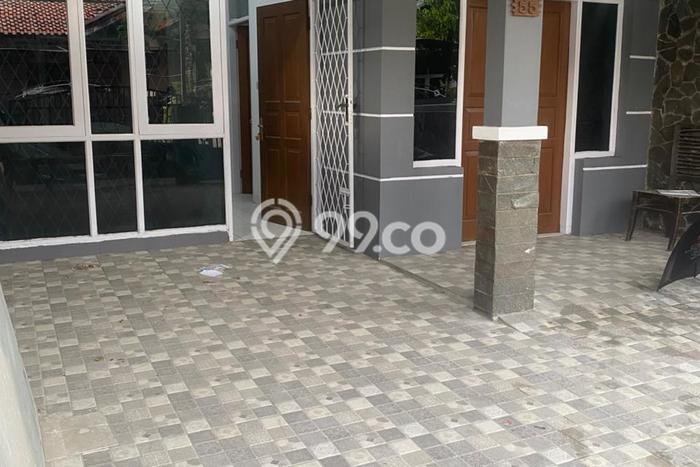 Disewakan Cepat Rumah Kondisi Bagus di Kawasan Arcamanik, Bandung Disewakan Cepat Rumah Kondisi Bagus di Kawasan Arcamanik, Bandung