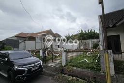 Lahan Dijual Lokasi Strategis di Malang dengan Luas 319m2 Lahan Dijual Lokasi Strategis di Malang dengan Luas 319m2