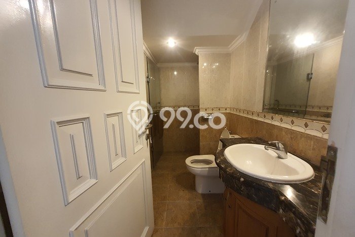 Hunian Nyaman 4 KT Harga Terjangkau di Pondok Indah Jakarta Selatan Hunian Nyaman 4 KT Harga Terjangkau di Pondok Indah Jakarta Selatan