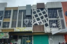 Disewakan Ruko di Pusat Kota Tangerang Ramai Strategis Disewakan Ruko di Pusat Kota Tangerang Ramai Strategis