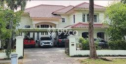 Dijual Rumah Mewah Exclusive di Karawaci, Tangerang Dijual Rumah Mewah Exclusive di Karawaci, Tangerang