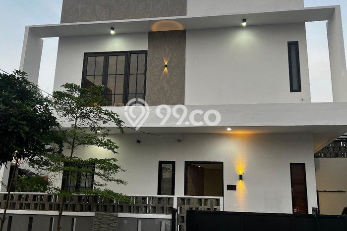Aryana Karawaci Aryana Karawaci