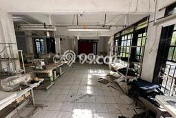Gudang Disewa di Babakan Ciparay, Bandung, LT 1410m2 / LB 400m2 Gudang Disewa di Babakan Ciparay, Bandung, LT 1410m2 / LB 400m2