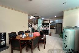 Rumah Elit LB 350m2 Siap Huni Desain Elegan di BKR, Bandung Rumah Elit LB 350m2 Siap Huni Desain Elegan di BKR, Bandung