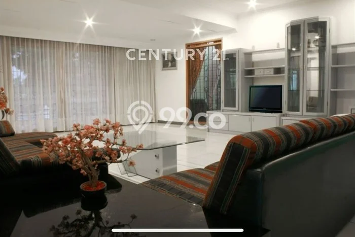 Vila di , Luas 2441m2m², Area Strategis Vila di , Luas 2441m2m², Area Strategis