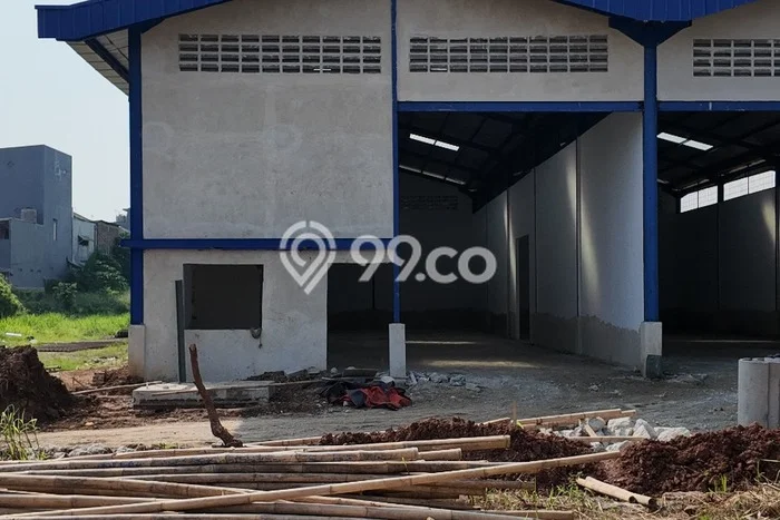 Unit Gudang Disewakan di Sangiang Jaya di Area Ramai & Strategis Unit Gudang Disewakan di Sangiang Jaya di Area Ramai & Strategis
