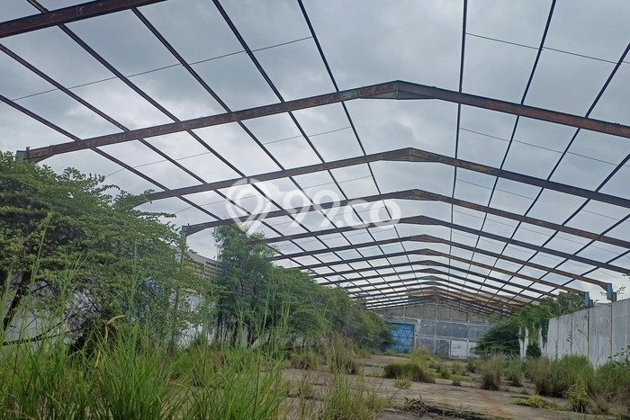 Unit Gudang Dijual di Jati Uwung Tangerang Luas Bangunan 4000m2 Unit Gudang Dijual di Jati Uwung Tangerang Luas Bangunan 4000m2