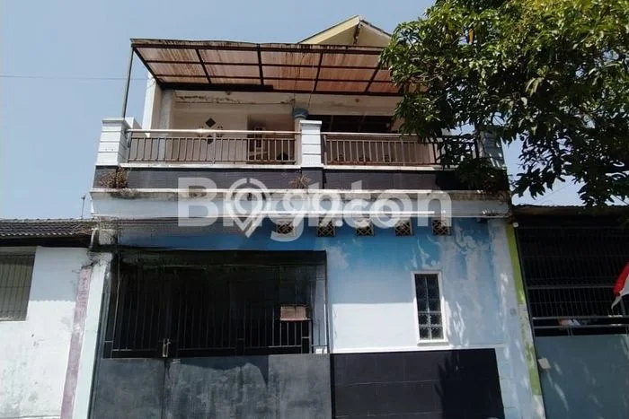 For Sale Rumah 2 Kamar Lokasi Ideal Nyaman dan Strategis di Solo Baru For Sale Rumah 2 Kamar Lokasi Ideal Nyaman dan Strategis di Solo Baru