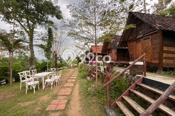 Komersial Dijual Lokasi Emas di Bulu Luas 1000m2 Komersial Dijual Lokasi Emas di Bulu Luas 1000m2