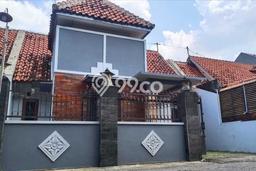 For Sale Rumah 2 Kamar Lokasi Strategis Nyaman dan Strategis di Pasar Kliwon For Sale Rumah 2 Kamar Lokasi Strategis Nyaman dan Strategis di Pasar Kliwon