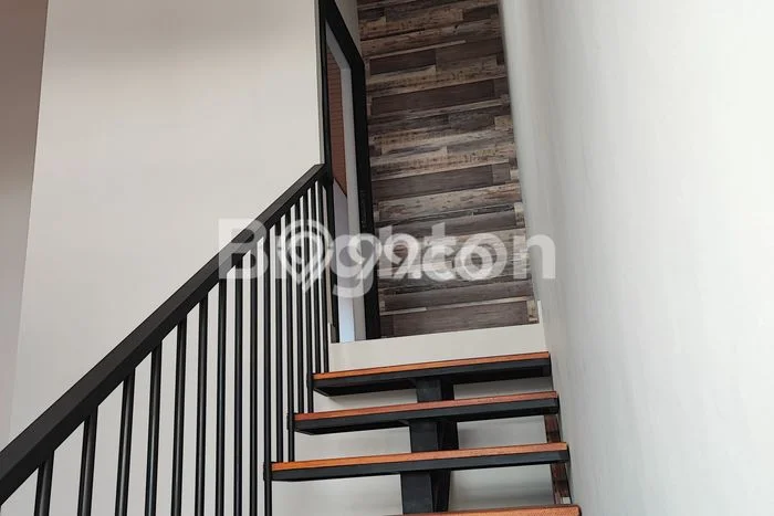 Hunian Cantik Modern Lb 130m2 di Solo Baru, Solo Hunian Cantik Modern Lb 130m2 di Solo Baru, Solo