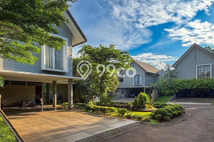 Rumah Elit Modern Tanpa Renovasi di Bintaro Jakarta Selatan Rumah Elit Modern Tanpa Renovasi di Bintaro Jakarta Selatan