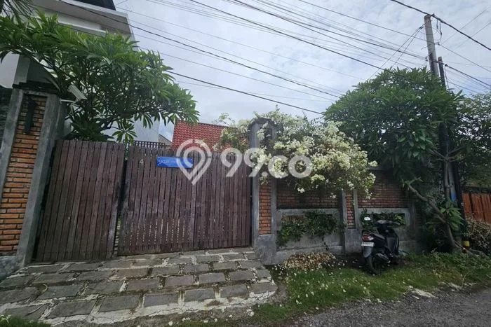 For Sale! Premium House LT 200m2 Desain Elegan di Renon For Sale! Premium House LT 200m2 Desain Elegan di Renon