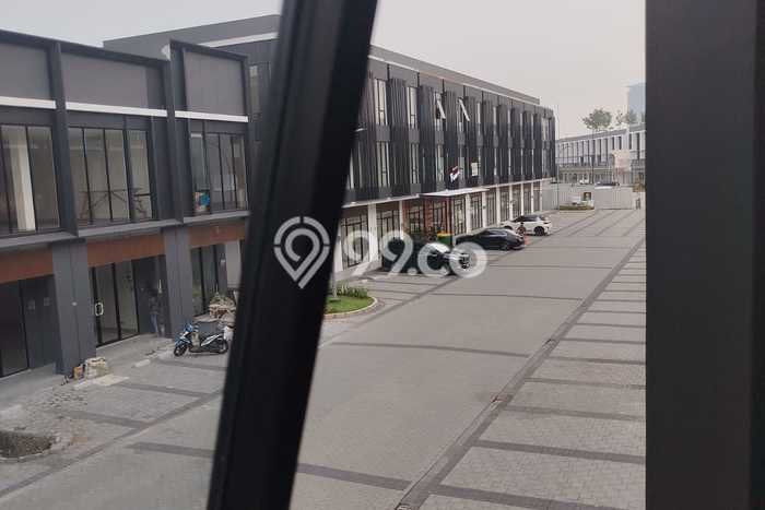 LOKASI STRATEGIS! Ruko di , Luas 99m2m², Kawasan Berkembang LOKASI STRATEGIS! Ruko di , Luas 99m2m², Kawasan Berkembang