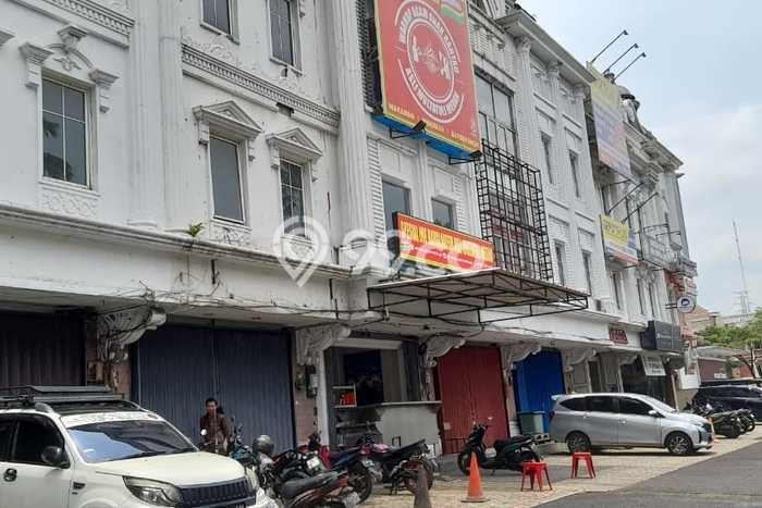 Ruko Dijual di Tangerang LT 170m2 & LB 510m2 Lokasi Terbaik! Ruko Dijual di Tangerang LT 170m2 & LB 510m2 Lokasi Terbaik!