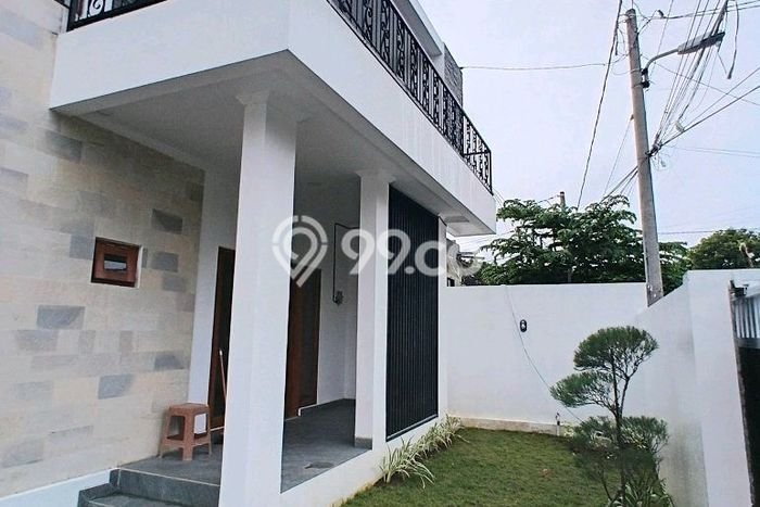 For Sale! Luxury House LT 180m2 Desain Modern di Panjer For Sale! Luxury House LT 180m2 Desain Modern di Panjer