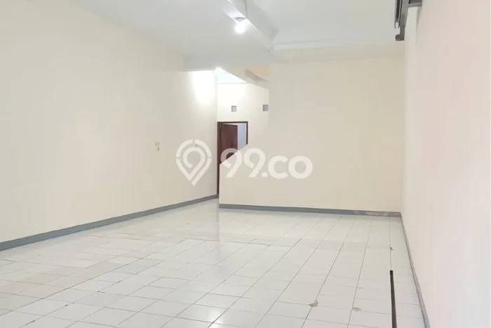 Area Ramai! Ruko Dijual di Bandung Kulon untuk Bisnis Luas Bangunan 160m2 Area Ramai! Ruko Dijual di Bandung Kulon untuk Bisnis Luas Bangunan 160m2