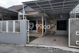 For Sale Rumah 3 Kamar Lokasi Ideal Bagus dan Strategis di Ngemplak For Sale Rumah 3 Kamar Lokasi Ideal Bagus dan Strategis di Ngemplak