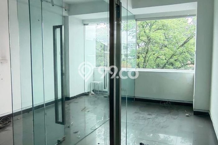 FOR RENT! Ruko di Pasir Kaliki Cocok untuk Bisnis 300m2 FOR RENT! Ruko di Pasir Kaliki Cocok untuk Bisnis 300m2