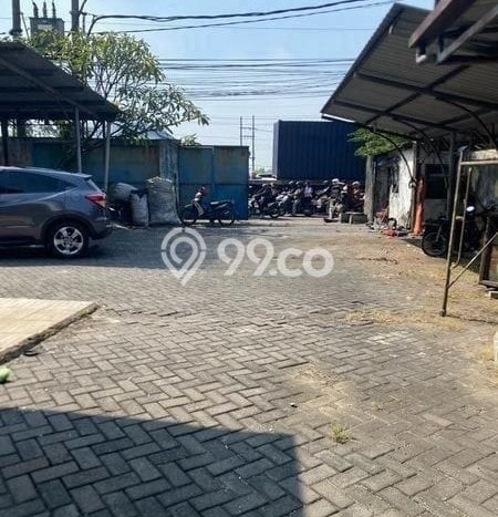 Gudang Disewa di Surabaya dengan LB 1700m2 Area Komersial Ramai Gudang Disewa di Surabaya dengan LB 1700m2 Area Komersial Ramai