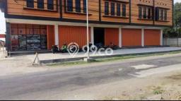 Gudang Disewakan Kawasan Jiwan, Luas 480m2m², Lokasi Komersial, Akses Utama Gudang Disewakan Kawasan Jiwan, Luas 480m2m², Lokasi Komersial, Akses Utama