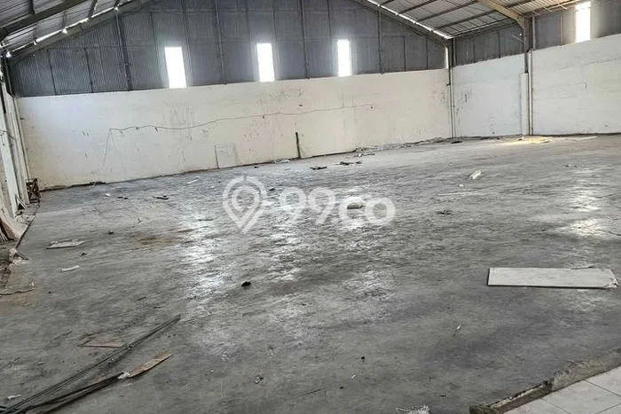 Disewakan Gudang Premium di Kediri, Luas 700m2m², Area Ramai Disewakan Gudang Premium di Kediri, Luas 700m2m², Area Ramai