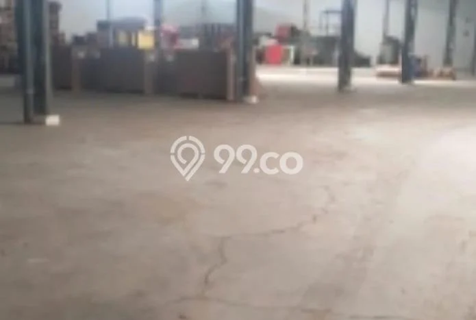 Unit Gudang Disewa Lokasi Ngaliyan, Semarang Spesifikasi Luas Bangunan 6200m2 Unit Gudang Disewa Lokasi Ngaliyan, Semarang Spesifikasi Luas Bangunan 6200m2