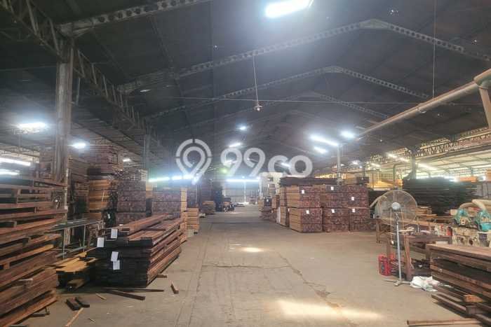 LOKASI STRATEGIS! Gudang Disewakan Kawasan Benowo, Luas 5460m2m², Area Bisnis LOKASI STRATEGIS! Gudang Disewakan Kawasan Benowo, Luas 5460m2m², Area Bisnis