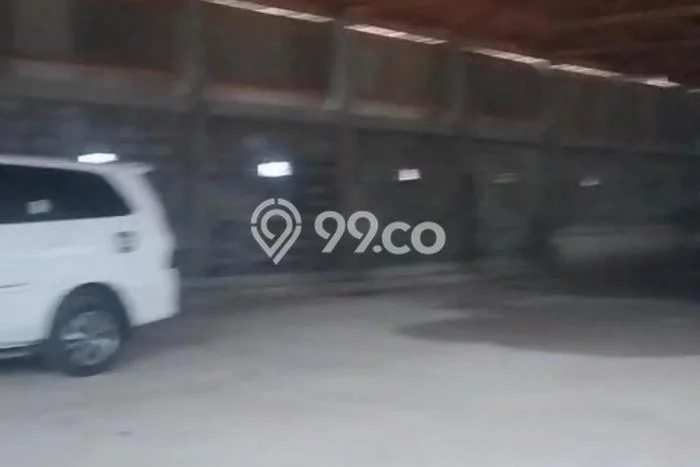 Gudang bagus disewakan di Pacitan Pacitan dengan LB 500m2 harga sewa terbaik Gudang bagus disewakan di Pacitan Pacitan dengan LB 500m2 harga sewa terbaik