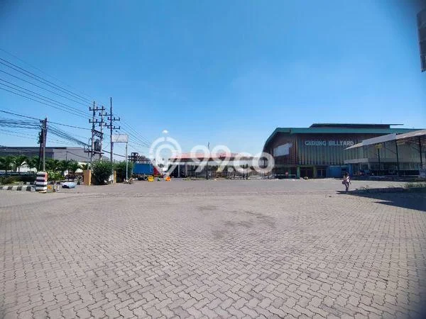 Unit Gudang Paling Strategis di Asemrowo Surabaya dengan LB 1634m2 Unit Gudang Paling Strategis di Asemrowo Surabaya dengan LB 1634m2