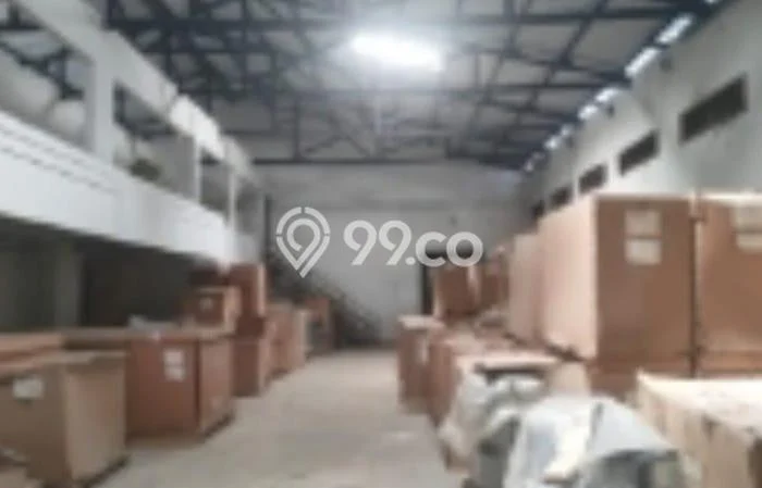 Unit Gudang Disewa Lokasi Ngaliyan, Semarang Spesifikasi Luas Bangunan 6200m2 Unit Gudang Disewa Lokasi Ngaliyan, Semarang Spesifikasi Luas Bangunan 6200m2