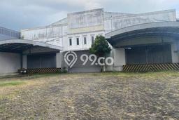 Area Strategis! Disewakan Gudang Lokasi Pakisaji, Malang Cocok untuk Bisnis Area Strategis! Disewakan Gudang Lokasi Pakisaji, Malang Cocok untuk Bisnis
