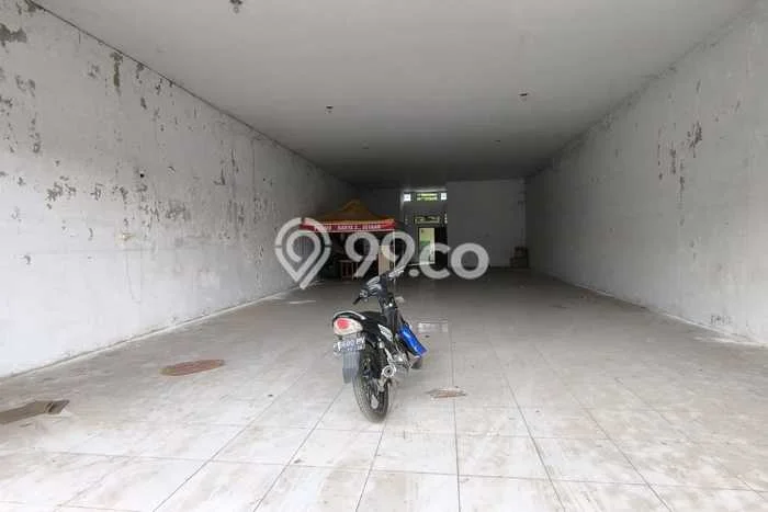 Disewakan Gudang Kawasan Tanggul, Luas 315m2m², Area Komersial Disewakan Gudang Kawasan Tanggul, Luas 315m2m², Area Komersial