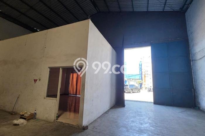 Gudang Disewakan di Kawasan Ramai Buduran, Sidoarjo Gudang Disewakan di Kawasan Ramai Buduran, Sidoarjo