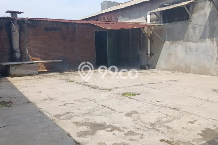 Lokasi Strategis! Dijual Gudang Bisnis di Semarang Timur, Semarang Kondisi Baik Lokasi Strategis! Dijual Gudang Bisnis di Semarang Timur, Semarang Kondisi Baik