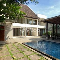 Rumah Eksklusif Siap Huni LT 1349m2 di Cilandak, Jakarta Selatan Rumah Eksklusif Siap Huni LT 1349m2 di Cilandak, Jakarta Selatan