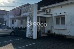 Hunian Mewah LB 300m2 Siap Huni Desain Elegan di Kota Baru, Yogyakarta Hunian Mewah LB 300m2 Siap Huni Desain Elegan di Kota Baru, Yogyakarta