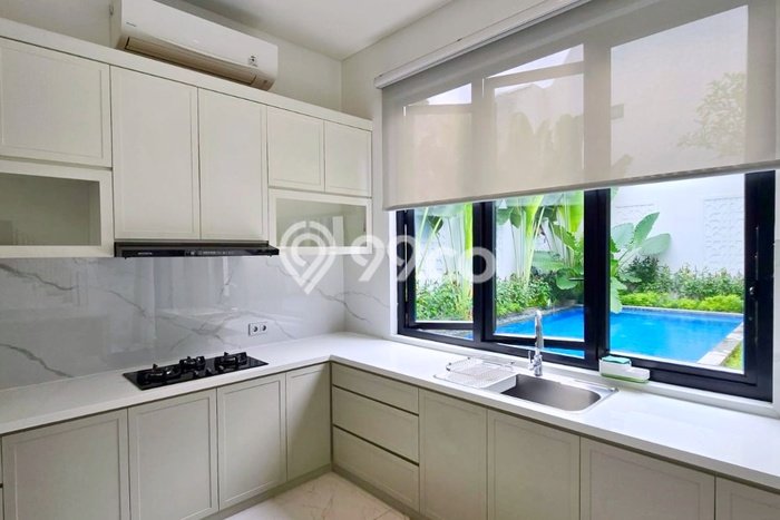 Sewa Rumah Nyaman di Kebayoran Baru Harga Rp 1,2 Miliar/ Tahun Sewa Rumah Nyaman di Kebayoran Baru Harga Rp 1,2 Miliar/ Tahun