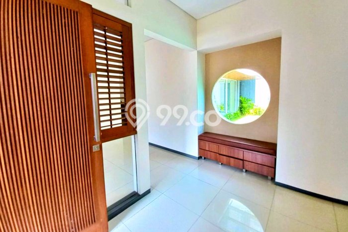 Disewakan Rumah Nyaman LT 275m2 / LB 450m2 di Senopati, Jakarta Selatan Disewakan Rumah Nyaman LT 275m2 / LB 450m2 di Senopati, Jakarta Selatan